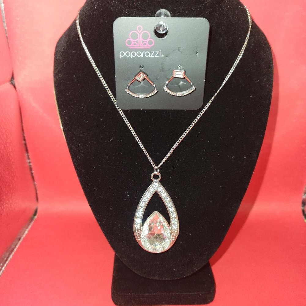 paparazziaccessories.com/448594